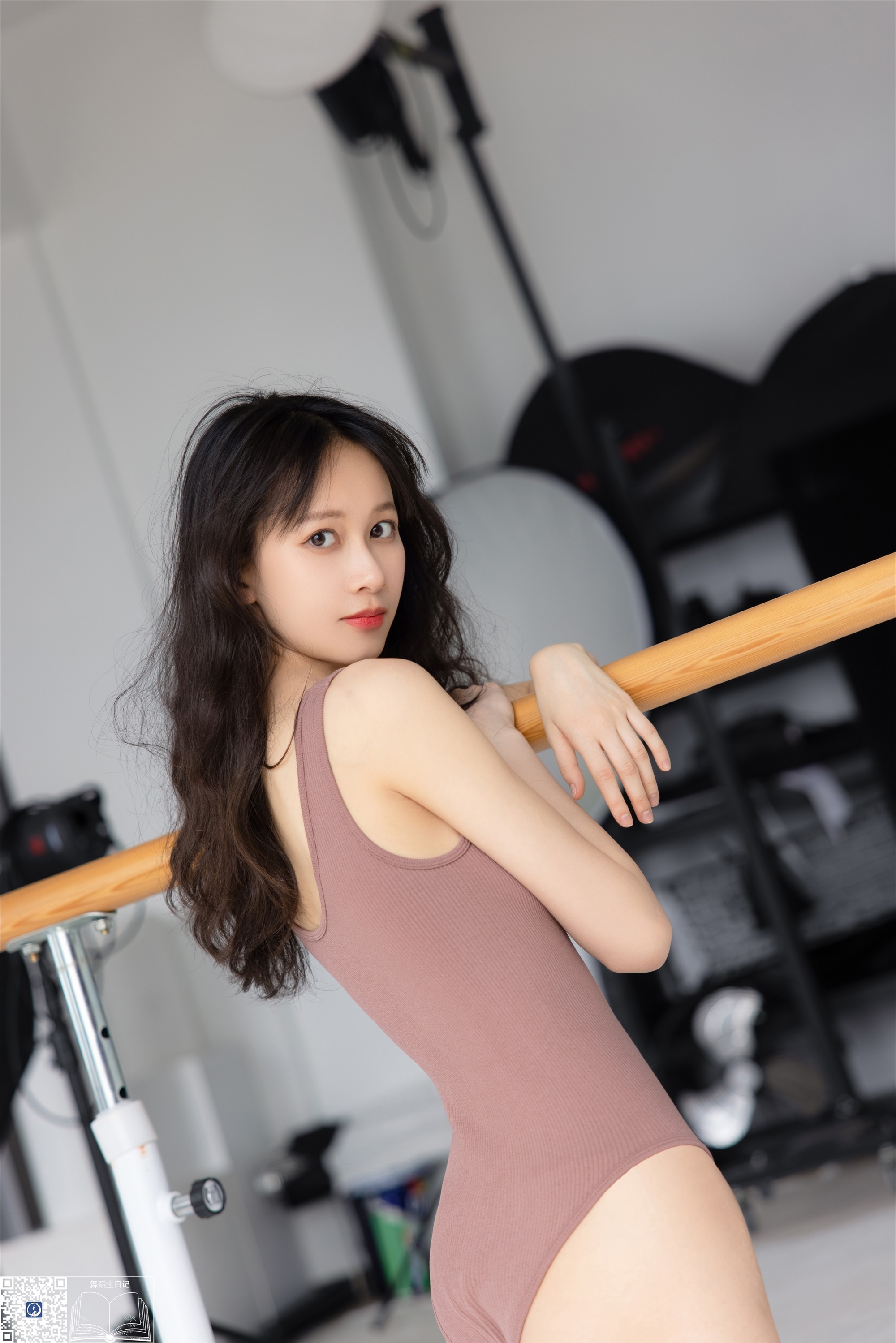 GALLI嘉丽 舞蹈生日记 042 - 黎黎